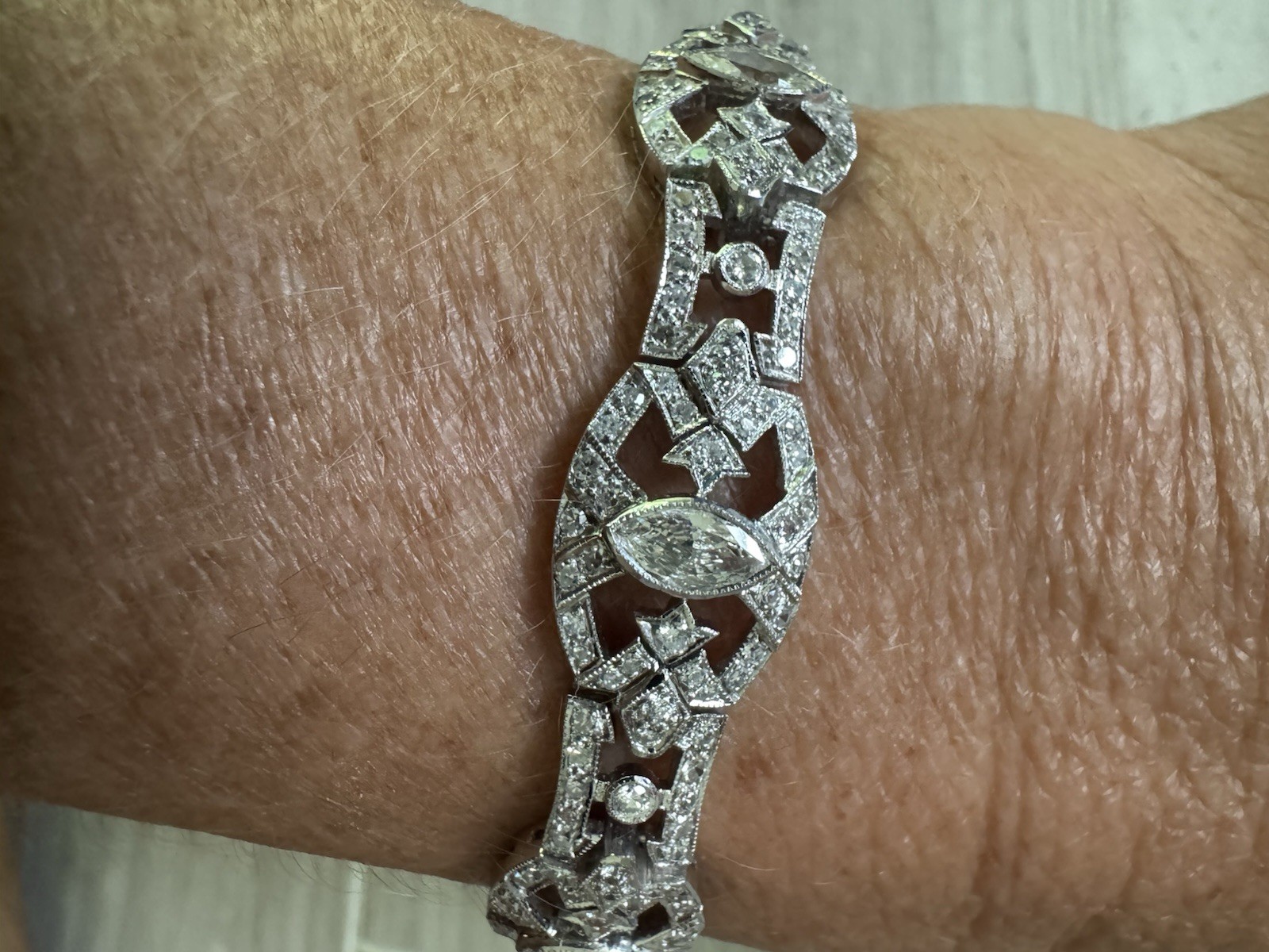 18k White Gold 8 Carat TCW Diamond Tennis Bracelet. $32,030 Appraisal.