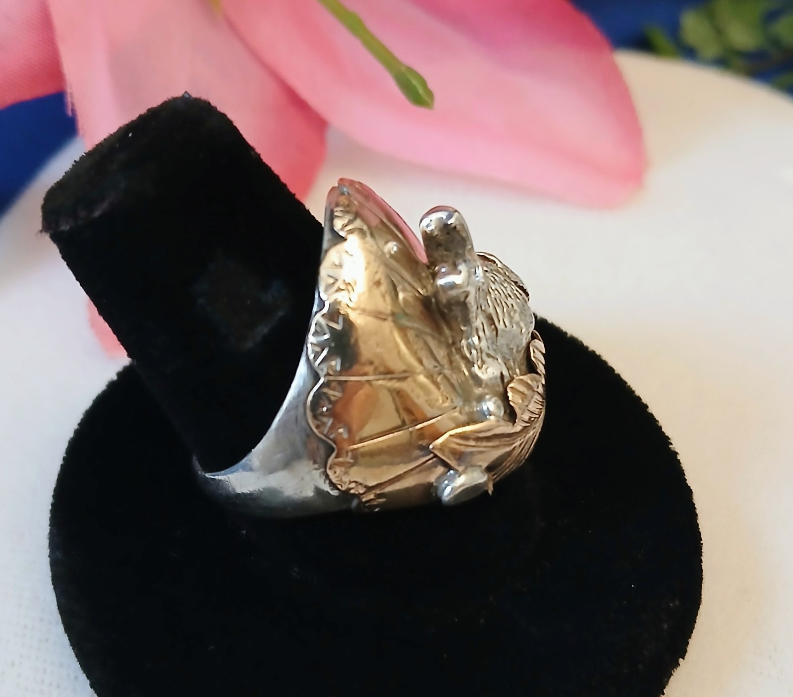 Vintage 925 Sterling Silver & Unknown Gold~NAVAJO Richard Begay Wolf Ring~10-3/4
