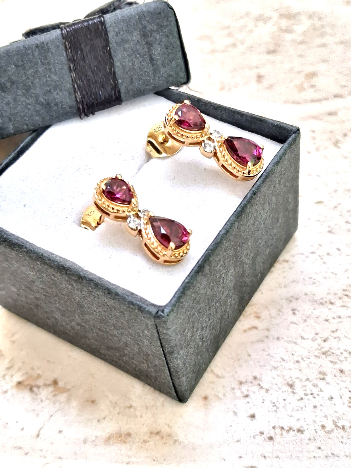 Orissa Rhodolite Garnet and Natural Zircon Sterling Silver Earrings – New