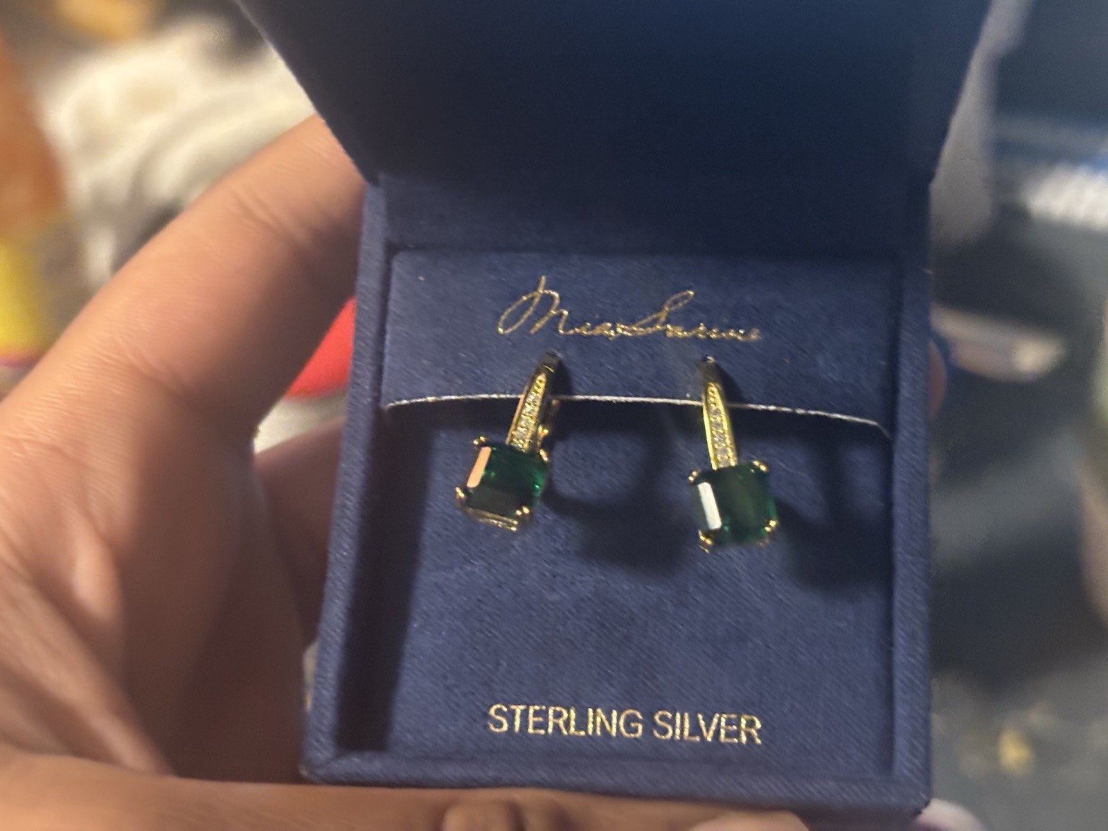 Meadowlark 925 Sterling Silver Cushion Emerald Prong Leverback Dangle Earrings