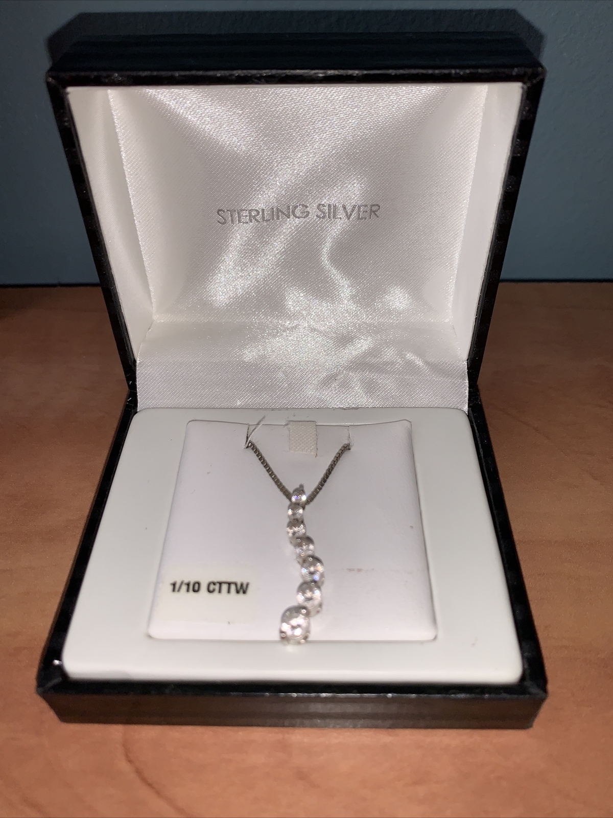 925 Sterling Silver Cubic Zirconia Stacked 7 Stone Taper Pendant Necklace NIB