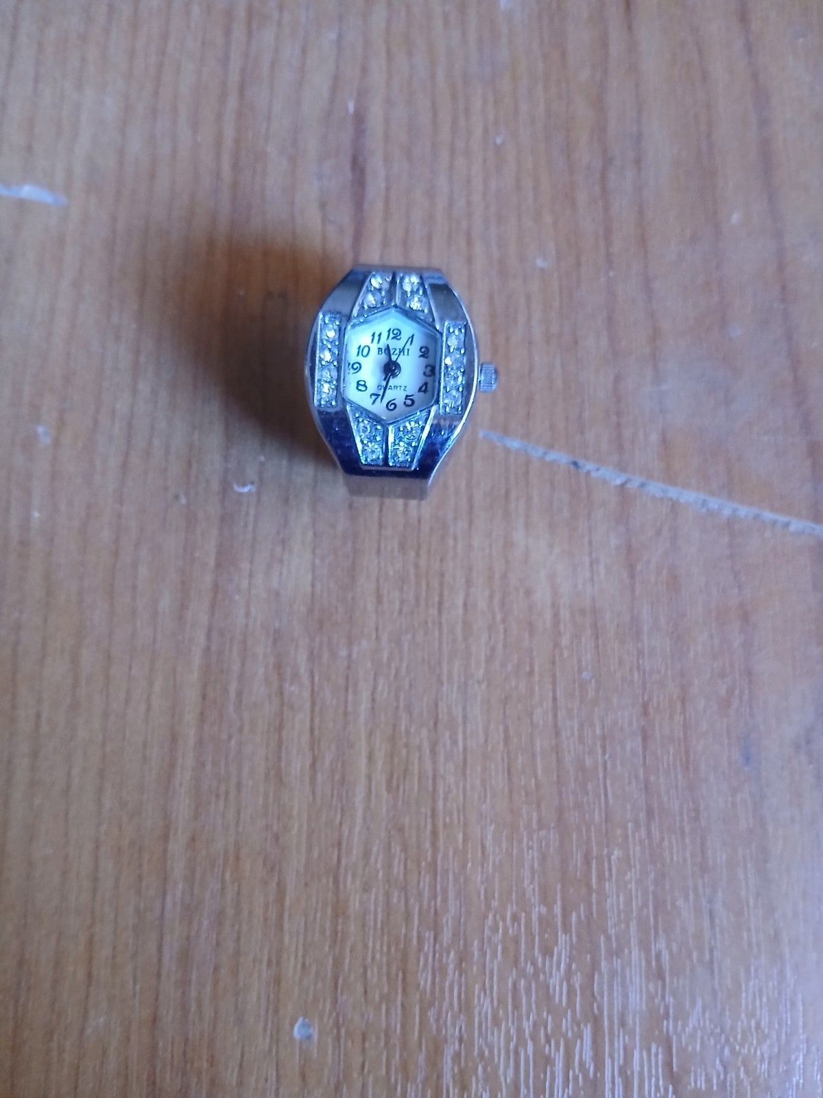 Quartz ring sterling