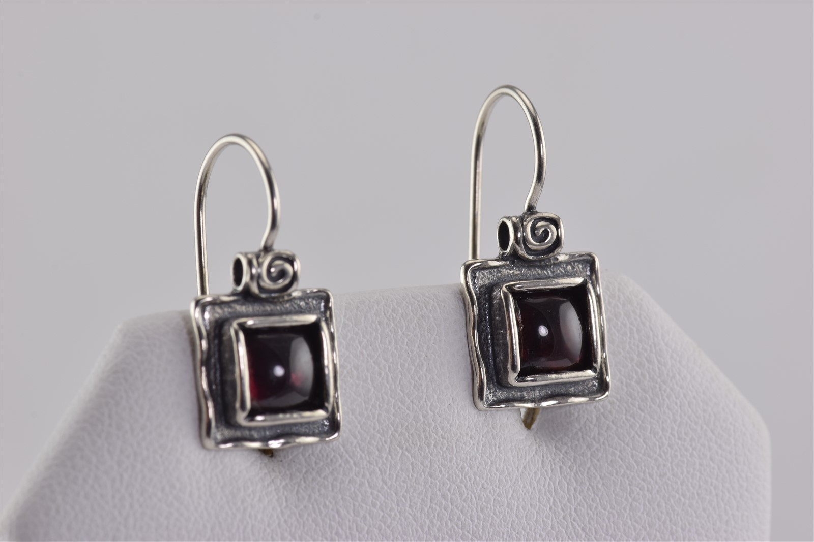Silpada Sterling Silver Red Garnet Hammered Square Oxidized W1052 Hook Earrings
