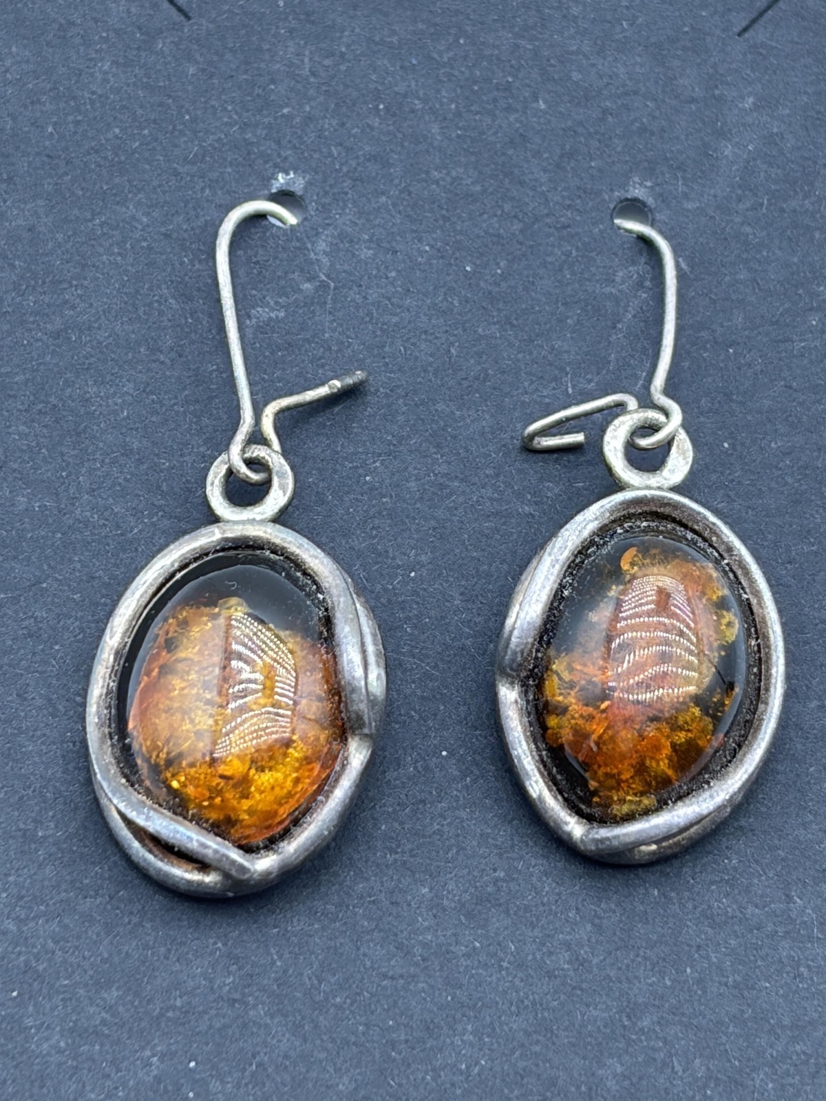 Artisan Boho Oval Dangle Earrings Silver Tone Amber Resin Cabochon Trilobite