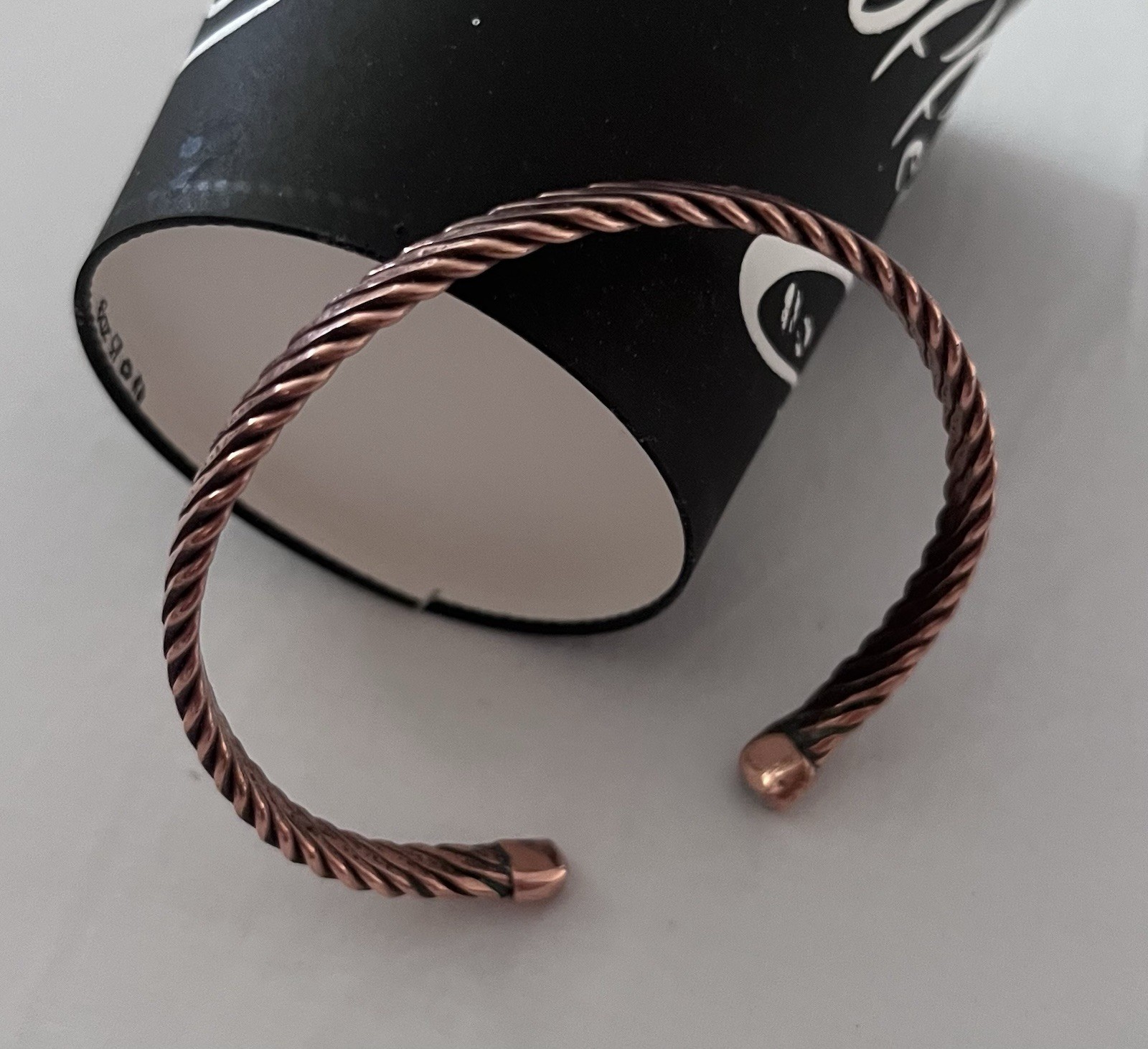 Elegant Copper – Bracelet / Bangle – Unisex – New