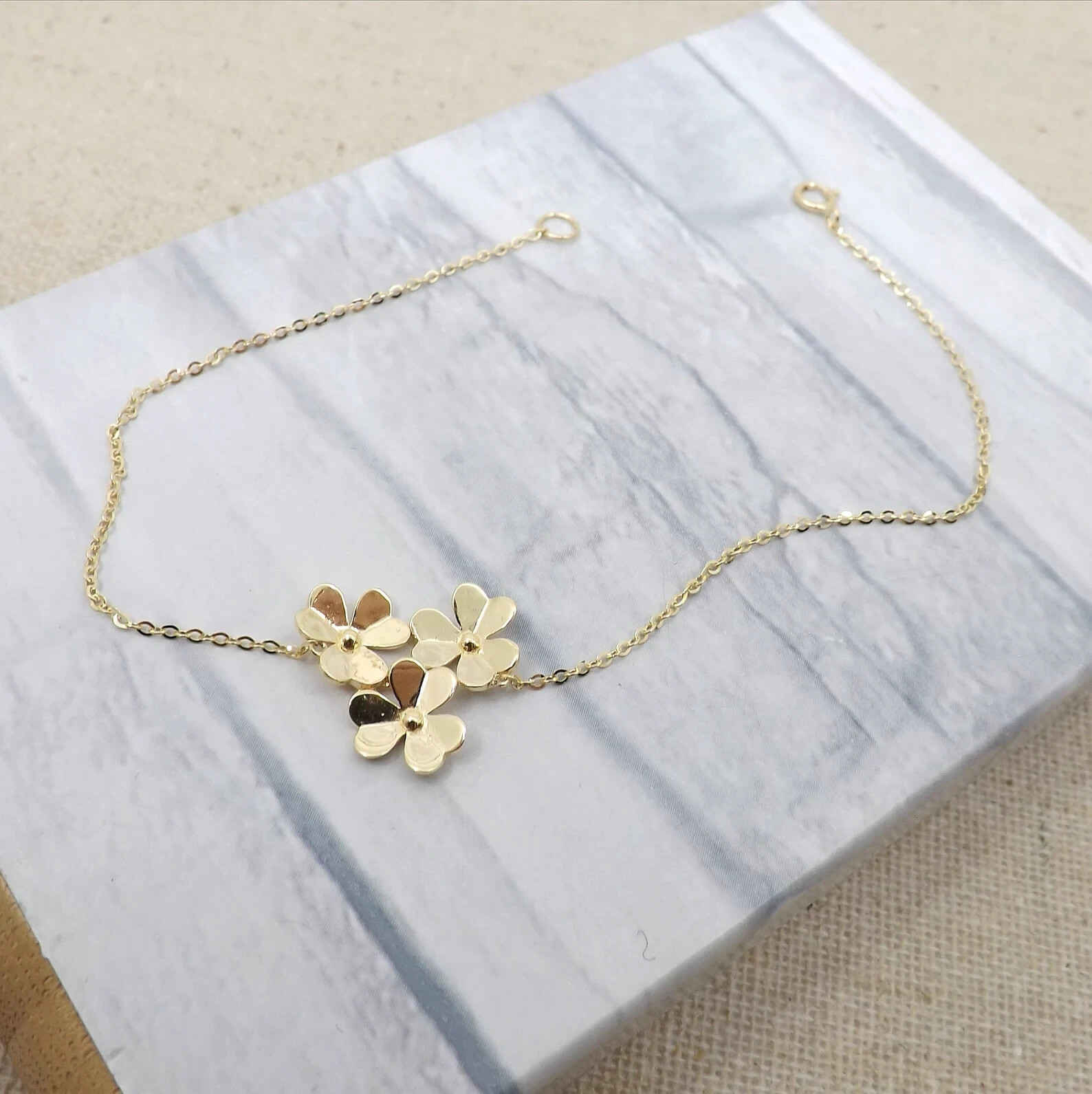 18k Solid Yellow Gold 7.75″ Bracelet 3 Clover Shape, 3d Printed