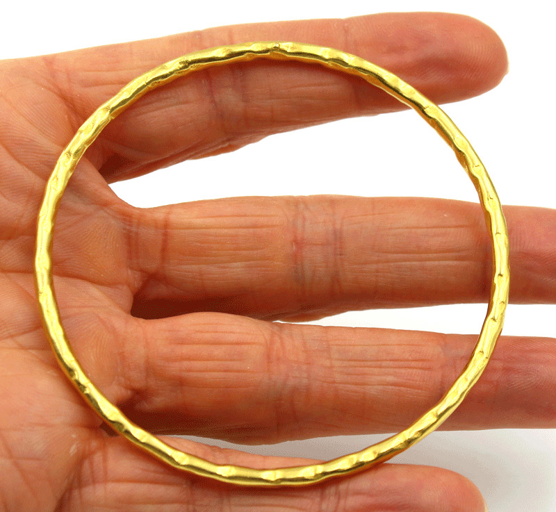 18K Yellow Gold Textured Tube Stacking Bangle Bracelet 2mm 10.4 Grams