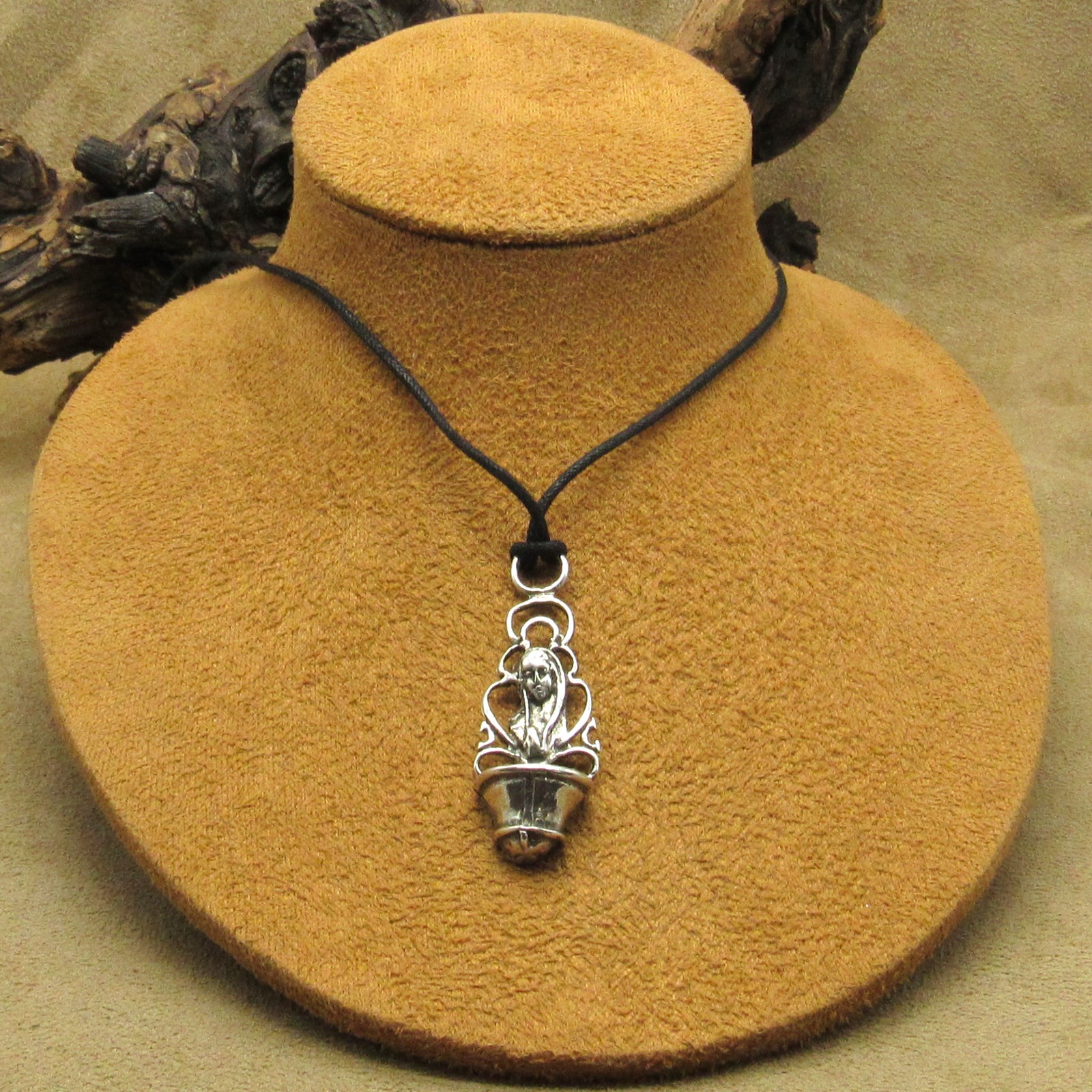 800 Silver Vase Pendant on Black Cord Necklace