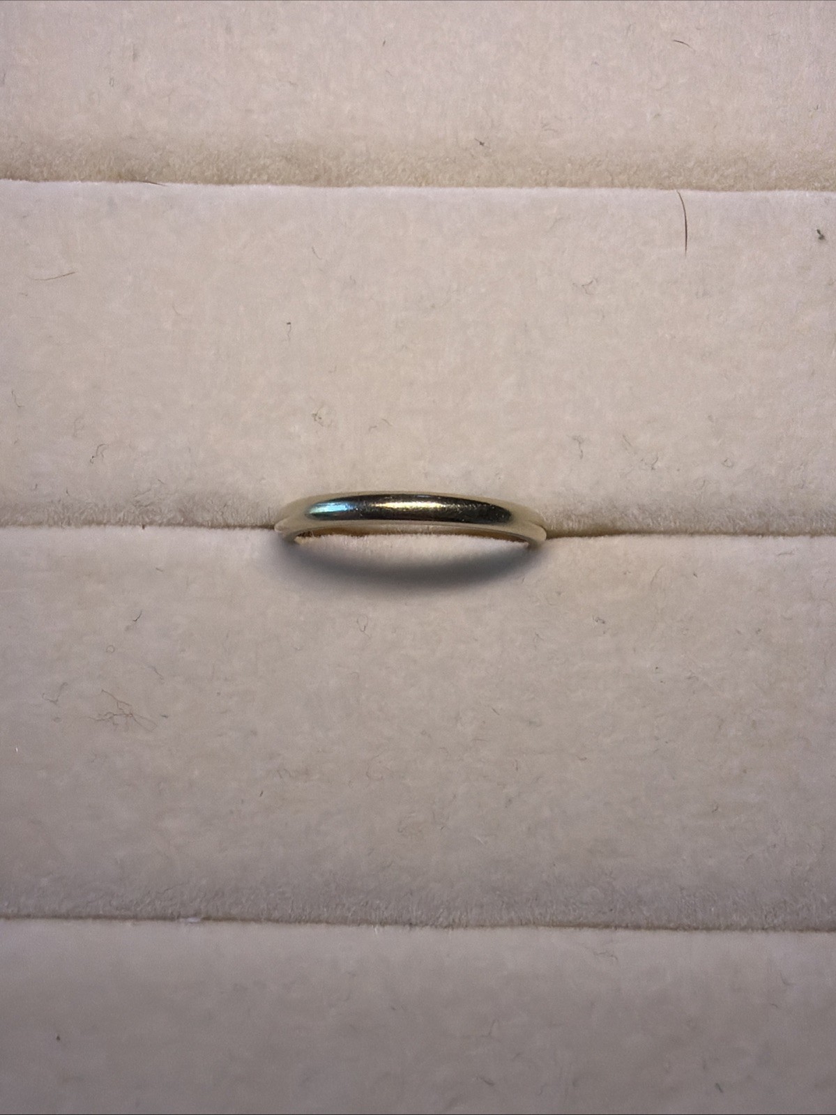 14k Solid Yellow Gold Band Size 5.25 – 1.78g
