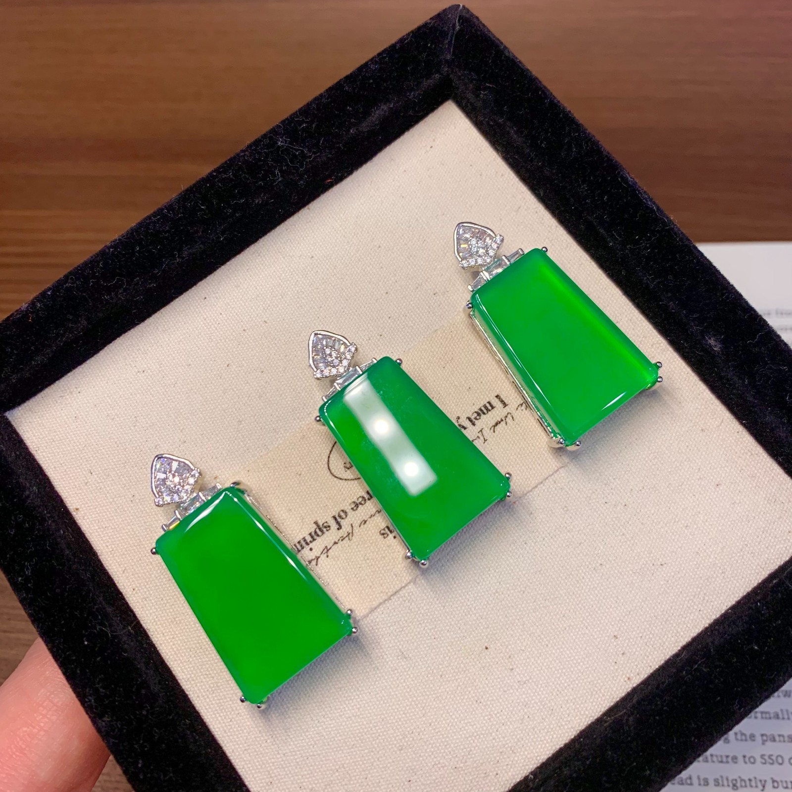 Certificate Natural Agate/ Chalcedony light green PingAn Lucky Pendant 无事牌