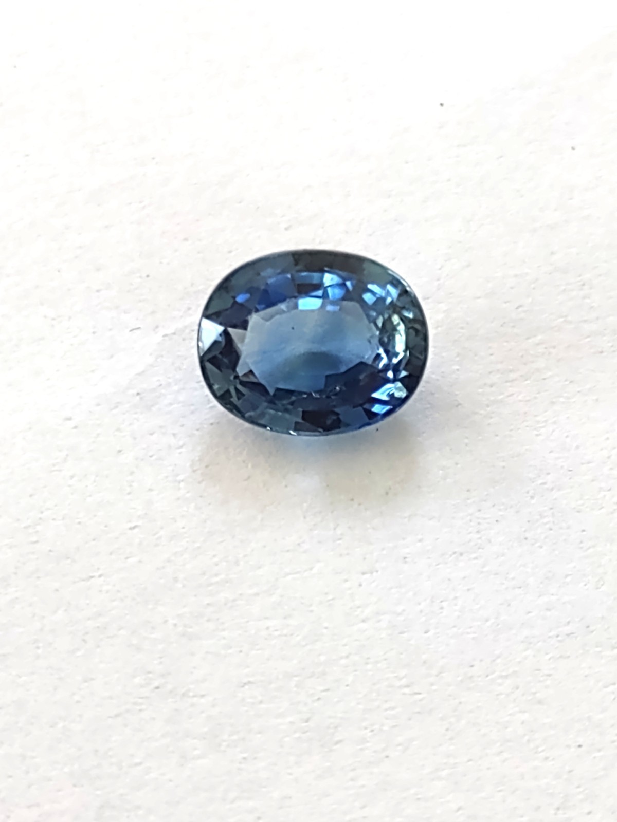 Natural 2.03ct Medium Bright Blue Oval SAPPHIRE