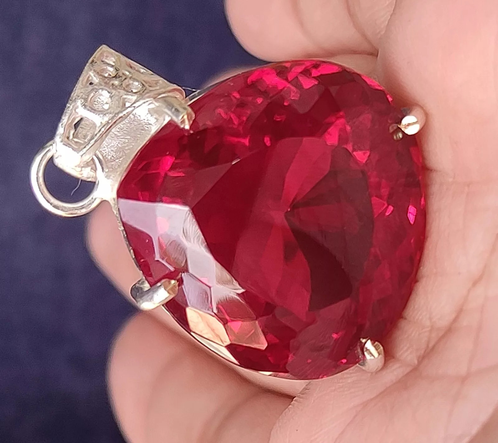 Certified 76.05 Ct Natural Red Red Ruby 925 Solid Silver Pendant Loose Gemstone
