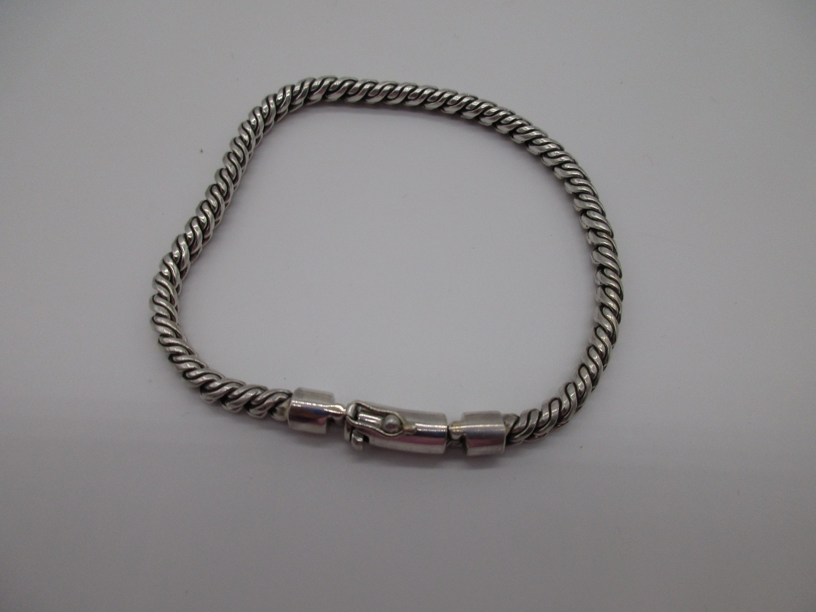 Novica Bali Unisex Sterling Silver Distinct Link Bracelet, Twining, 8.25″ Length