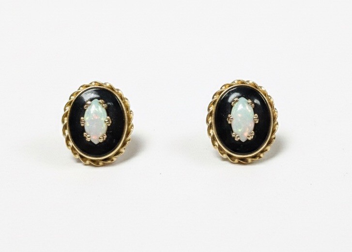 Vintage 14k Solid Gold Post Earrings Onyx Prong Set Opals Classic Ovals Opal