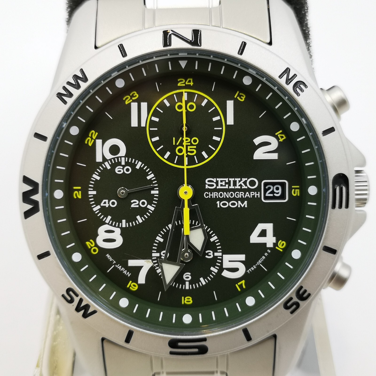 SEIKO SND377P Dark Olive Green Chronograph Men’s Watch New in Box
