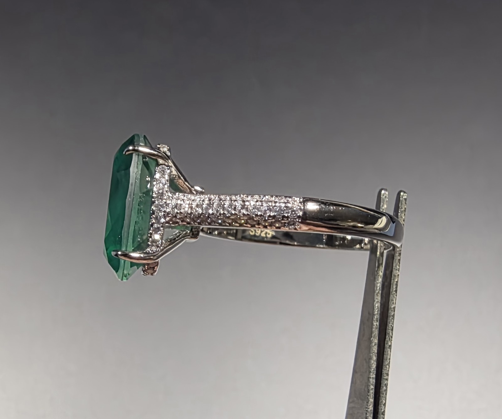 6 Ct Green Emerald Lab Created Ring 925 Sterling Silver Engagement Size 8 USA