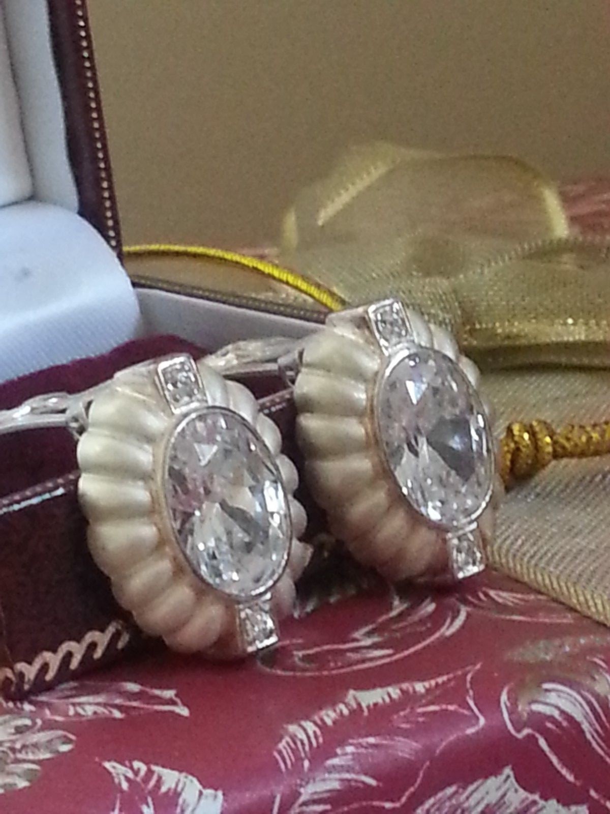 925 Silver Bezel Set Oval ZrO 2 Stone In Brushed Silver Surround Clip Earrings