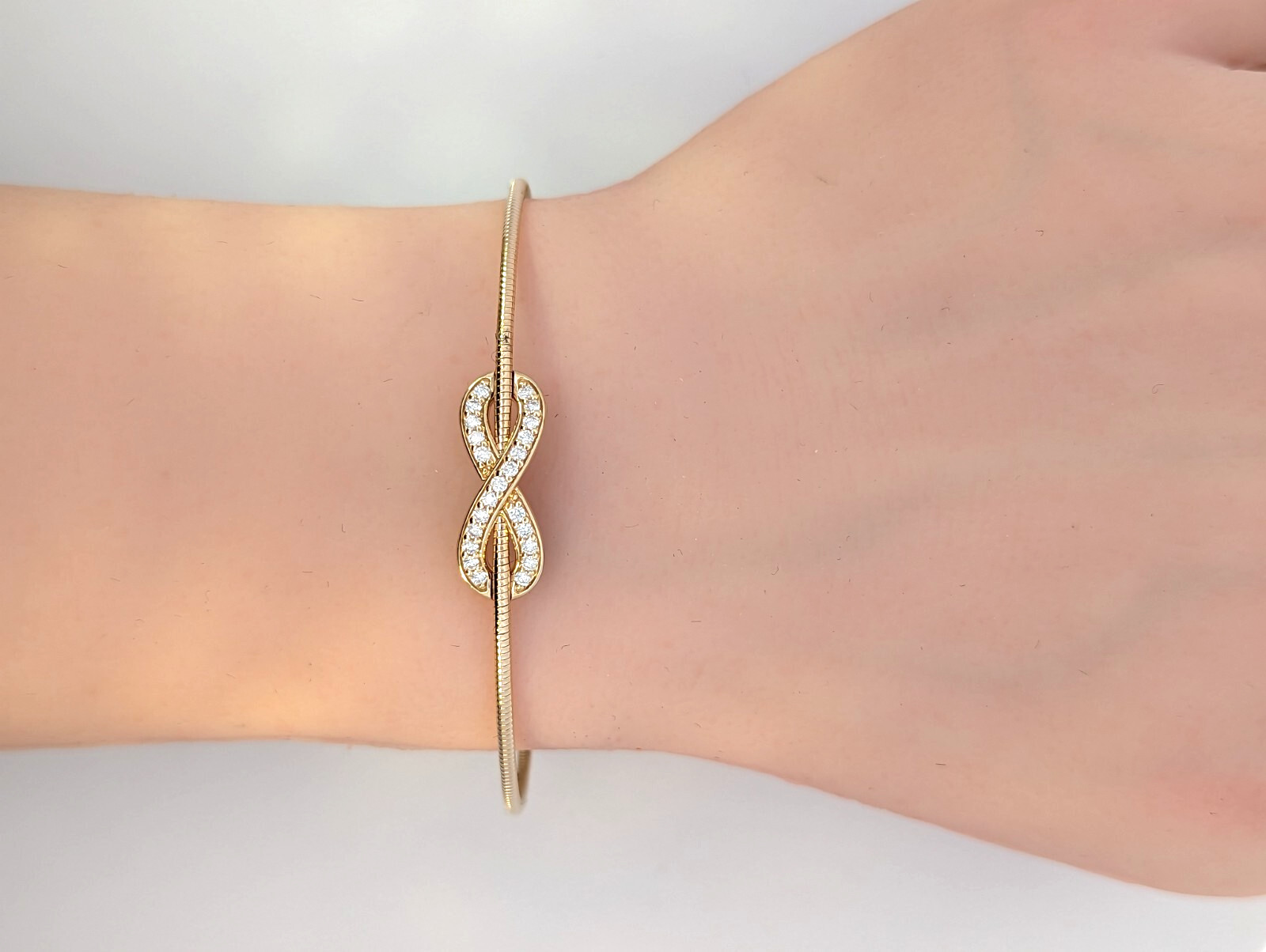 E/VS1 Lab Grown Diamond Flexible bracelet 14kt Yellow and White for all occasion