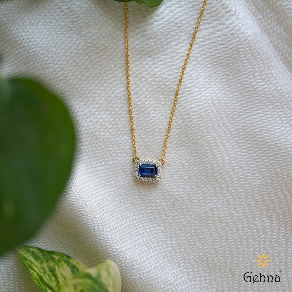 Natural Blue Sapphire Diamond Pendant with Chain 18K Yellow Gold