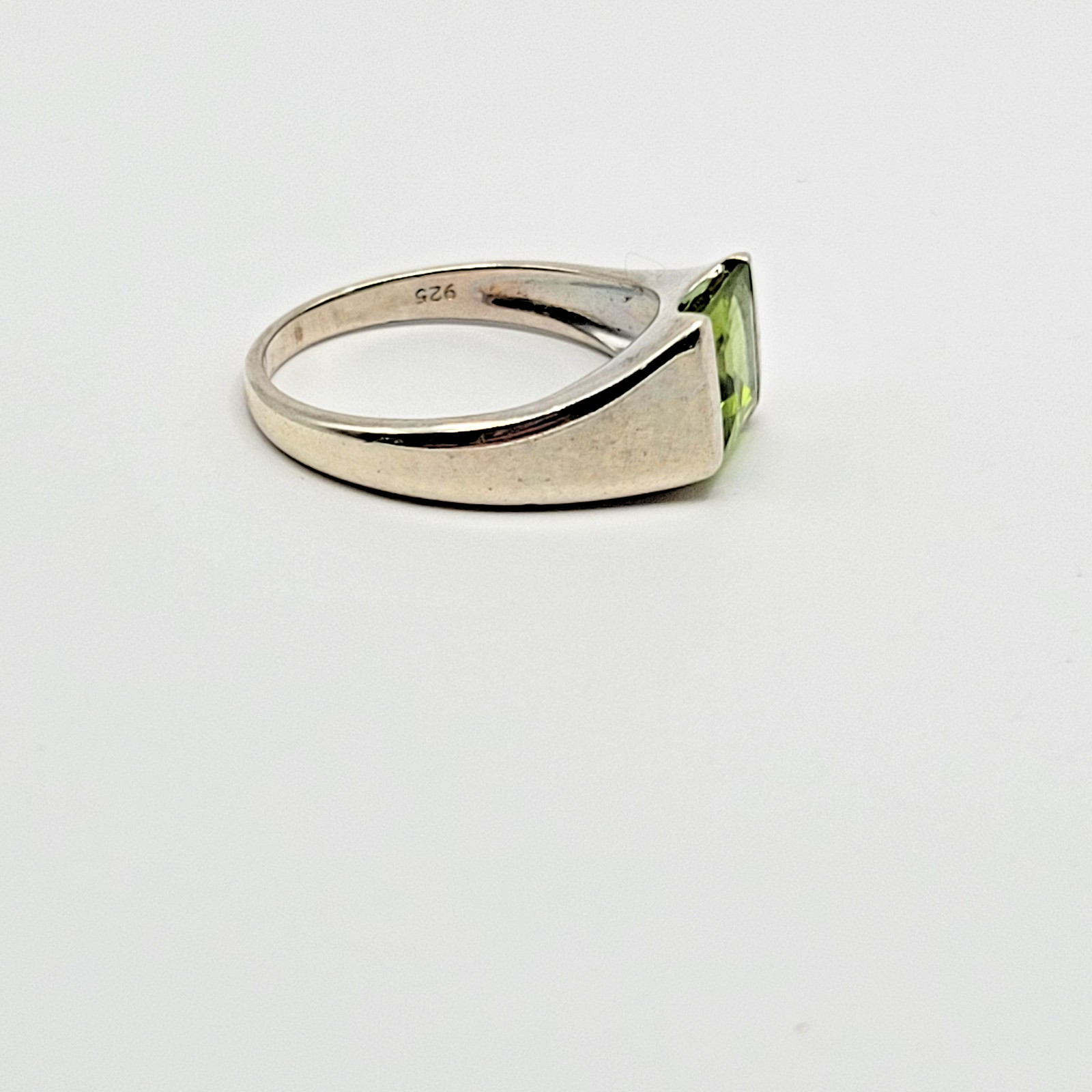 Sterling Silver 2ct Emerald Cut Peridot Ring ~ Size 6