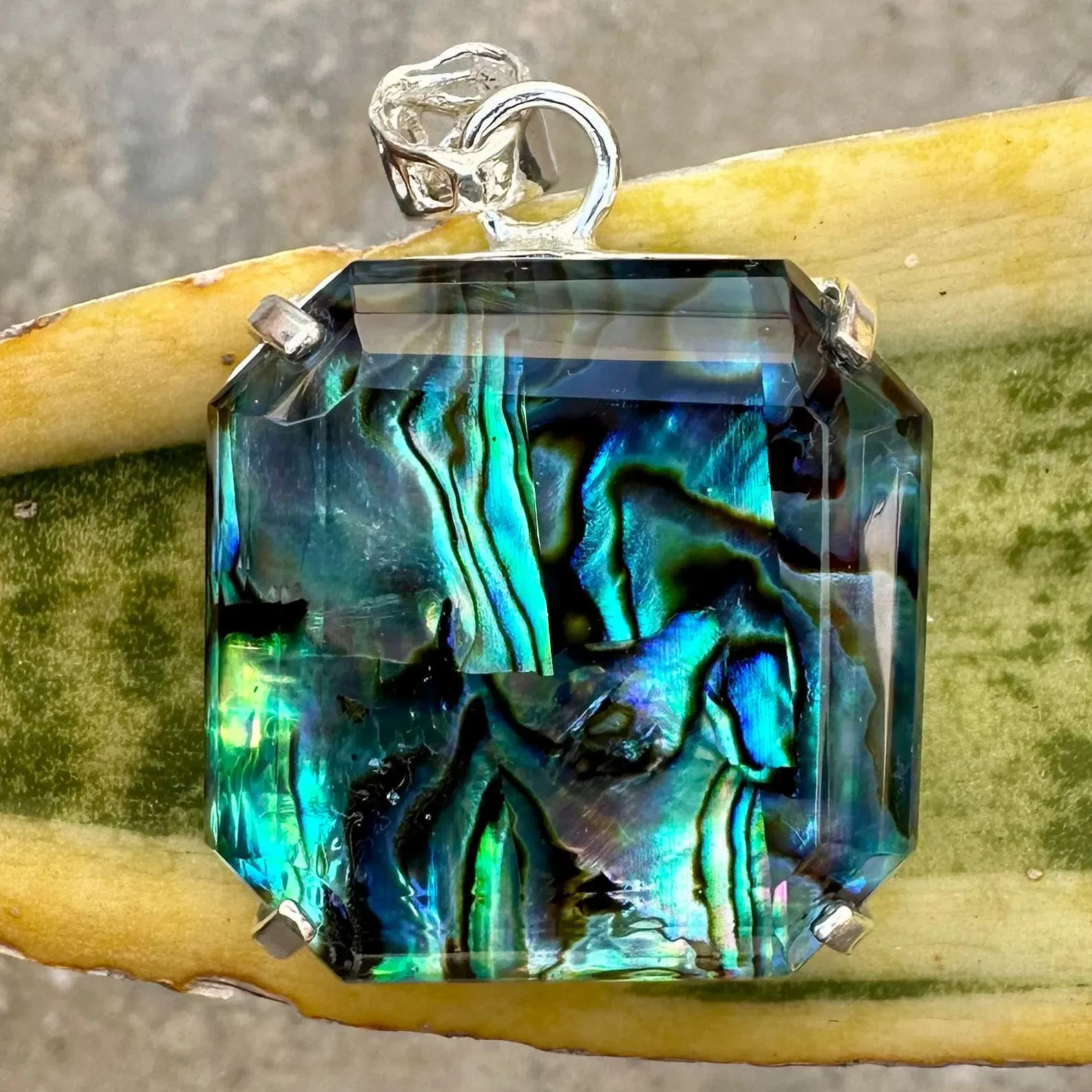 105 Ct Natural Multicolor Ammolite 925 Silver Asscher Pendant GIE Certified Gems