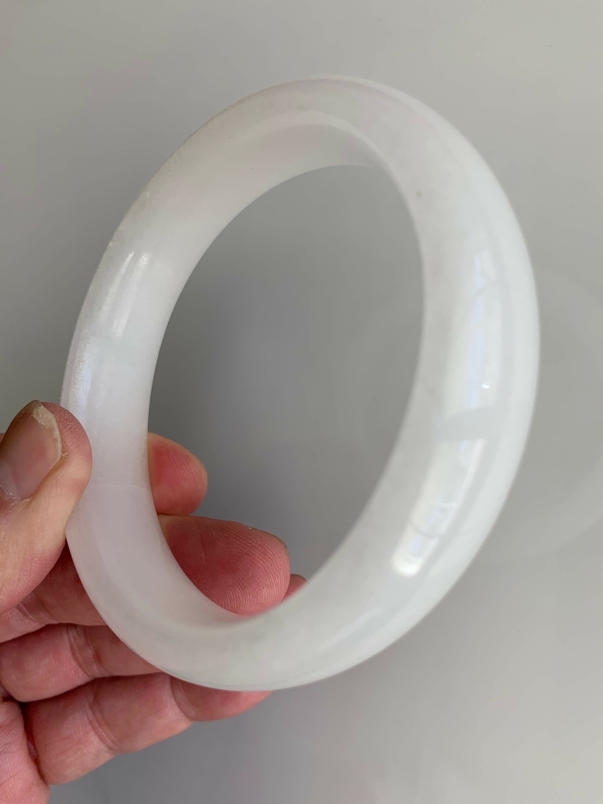Gorgeous Natural Authentic Chinese White Jade Bangle Bracelet Joy Grade A 62 mm