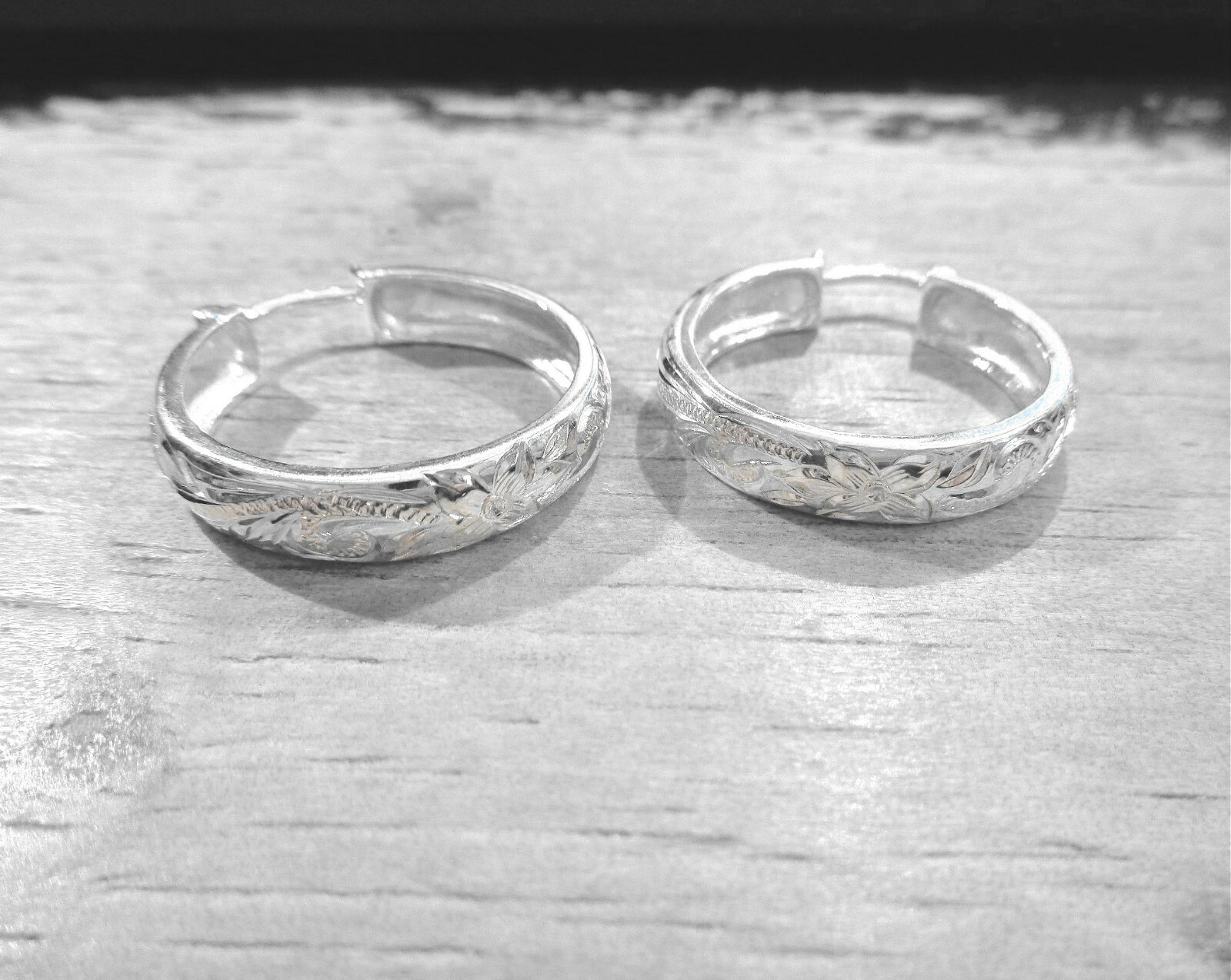27MM SOLID 925 SILVER ENGRAVED HAWAIIAN PRINCESS SCROLLS ROUND HOOP EARRINGS