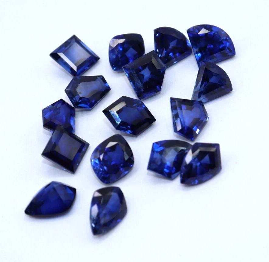 250 CT Natural Blue Sapphire 18-22 Pieces Costume Cut Loose Certified