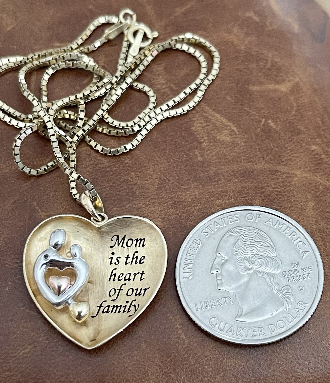 Lovely Sterling 925/18K GP Mom Is The Heart Of Our Family Pendant Necklace 20”in