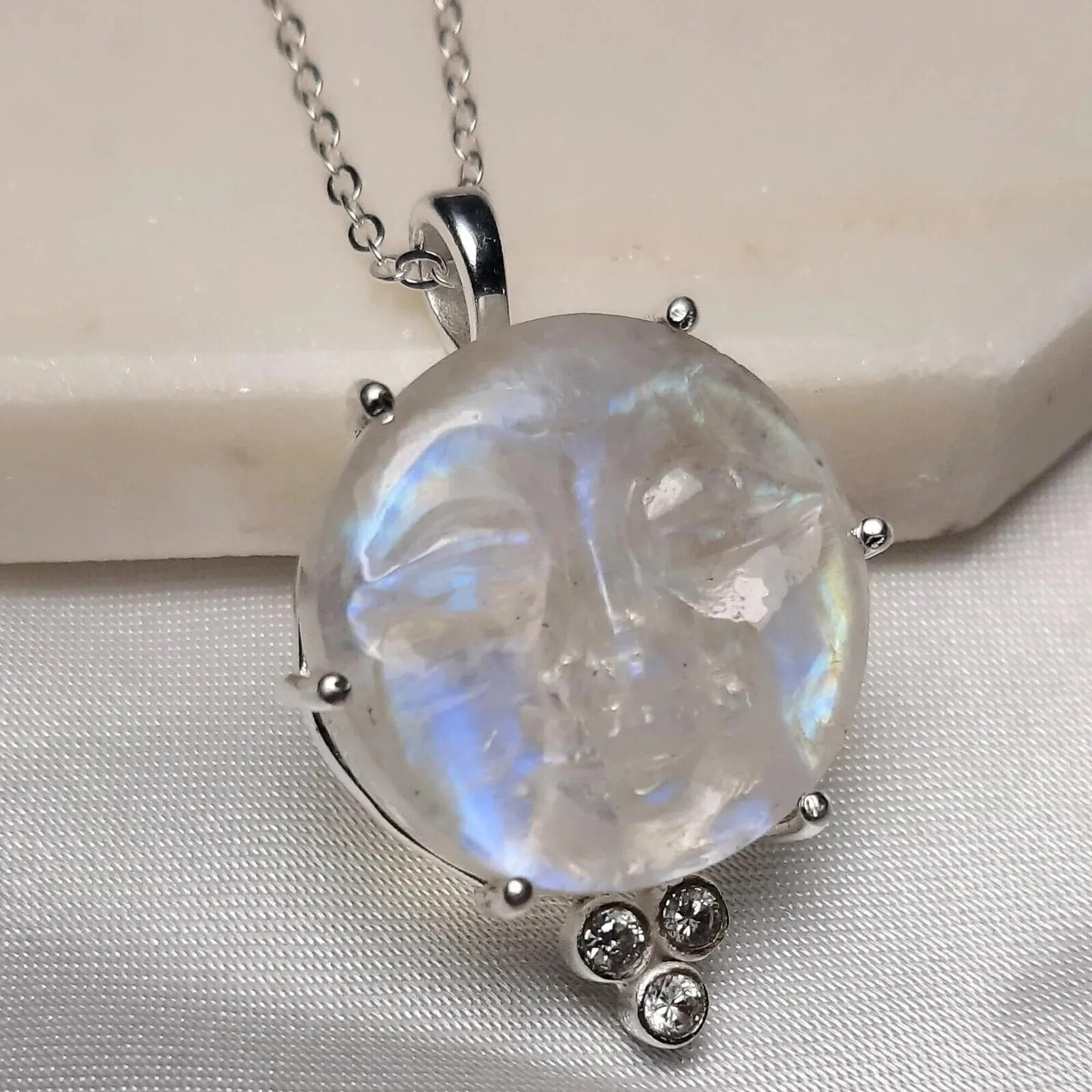 Man In The Moon Moonstone Necklace 925 Sterling Silver Gemstone Handmade Jewelry