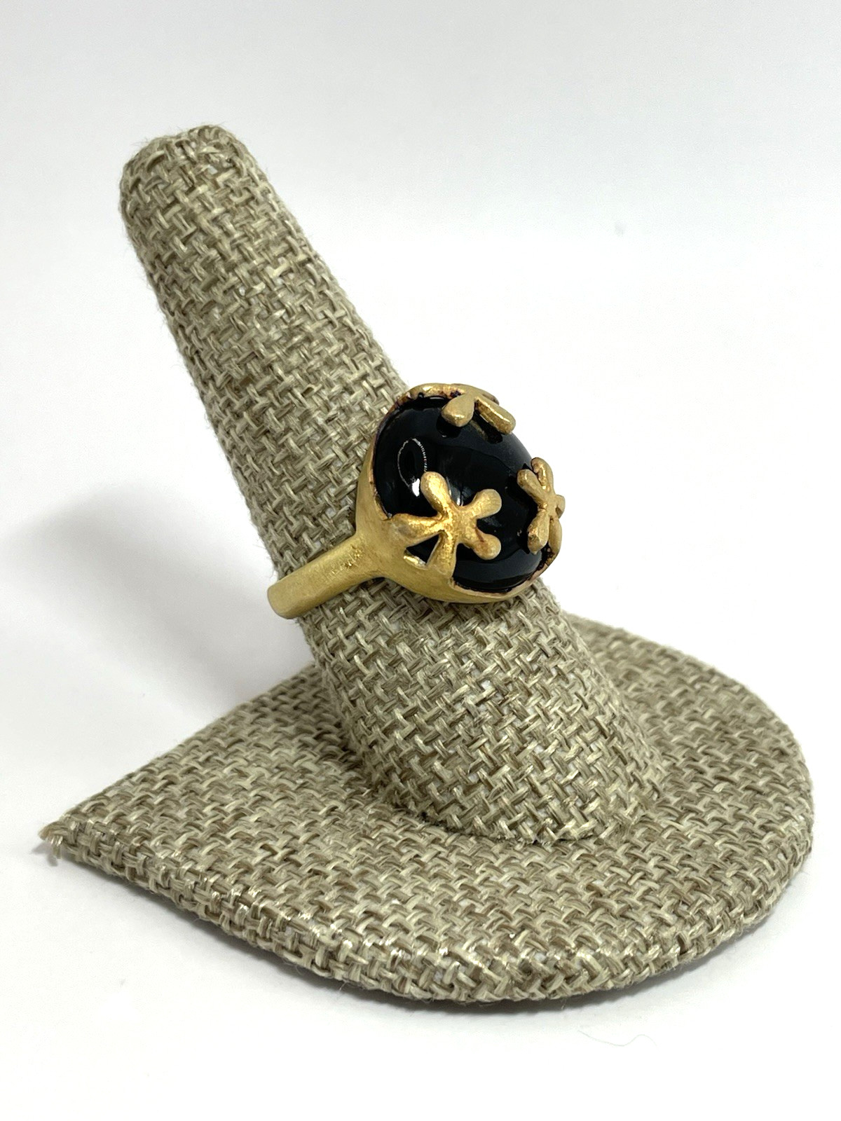 925 Sterling Silver Onyx Matte Gold Vermeil Flower Design Ring Sz. 8.25 6.88g