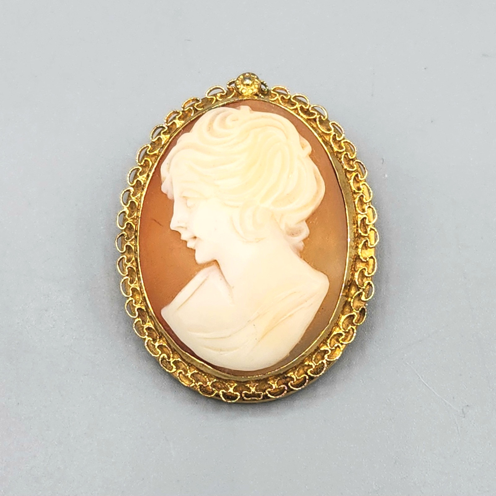 Vintage Catamore 1/20 12K Gold-Filled GF Left Facing Carved Lady Cameo Brooch