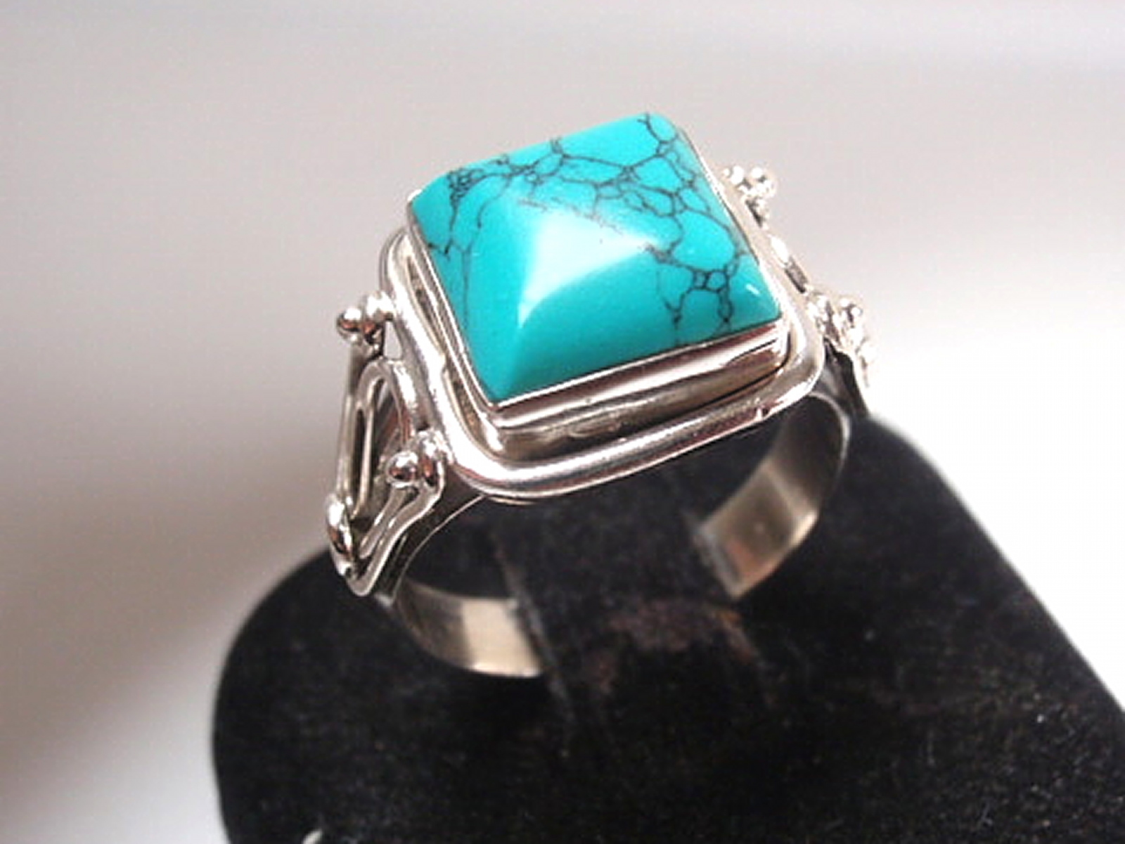 Elegant Turquoise Square Ring 925 Sterling Silver Solid and Heavy Sz 6.5 to 9