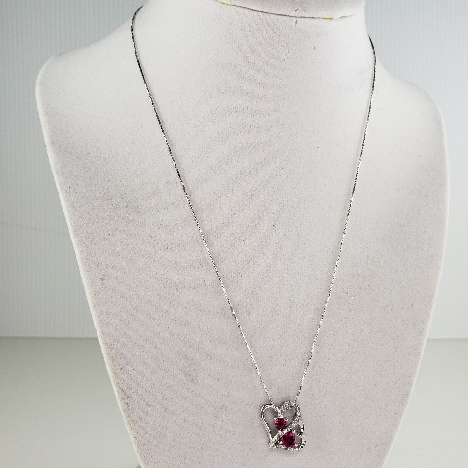 Sterling Silver Red Ruby & Diamond Pendant & 18-in Box Chain 3.2g [7064]