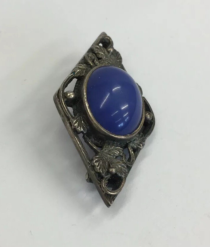 Vintage Solid Silver Blue Moonstone Style Brooch 4cm In Width 7.3g