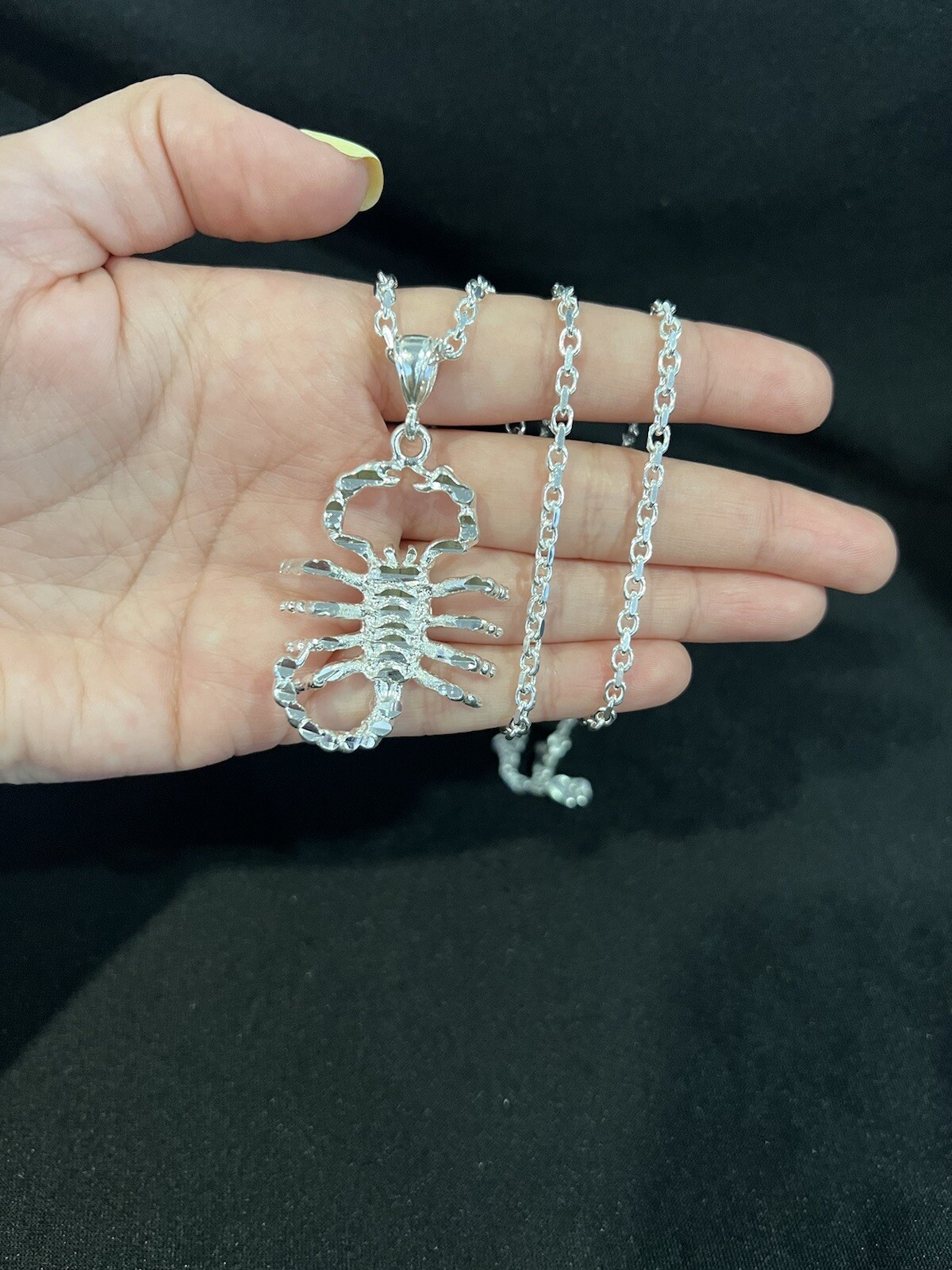 .925 Sterling Silver Men Women Alacran Scorpio Scorpion & Forz Chain 20 26 30