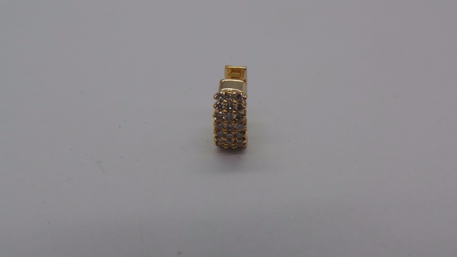 STUNNING 14K YG 1 PC. DIAMOND CLUSTER EARRING .50 CARAT TW G101418