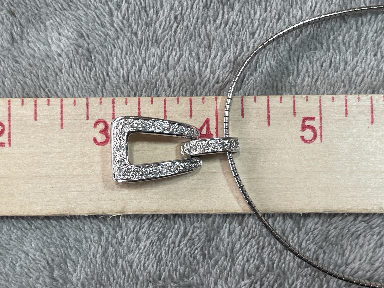 Sterling Silver Rectangle Pendant W/necklace Clear Stones 14” Inch