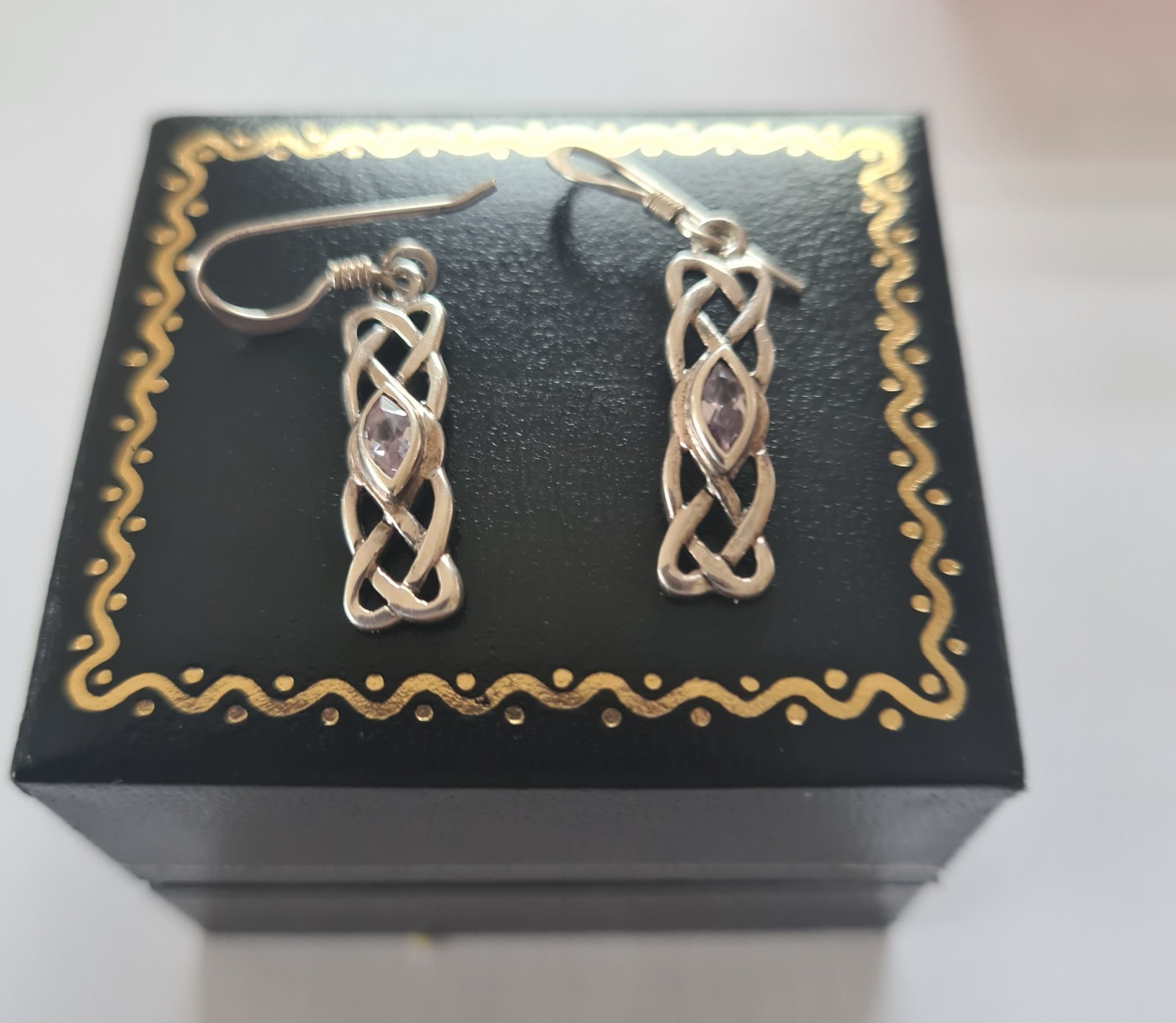 Silver Celtic Knot Drop Earrings With Central Amethyst Very Good.. Gift Box red.