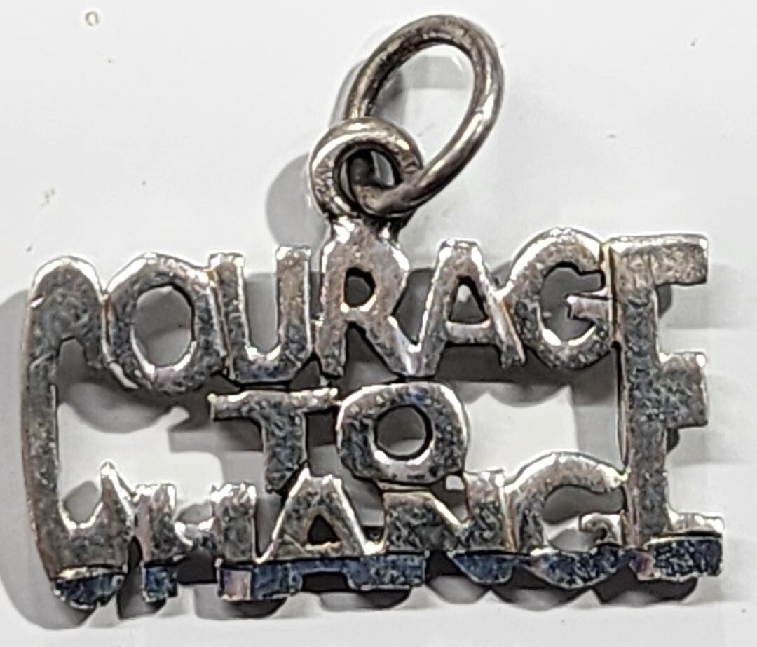 “Courage to Change” Pendant 925 Sterling Silver Recovery