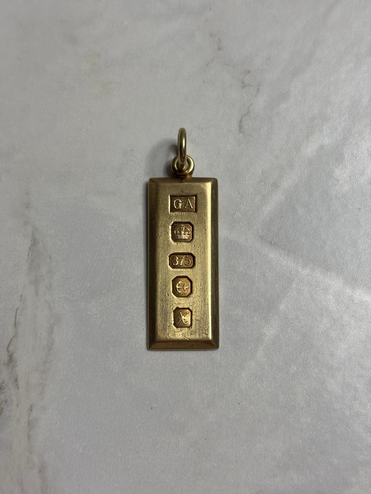 Hallmarked Solid 9ct Gold 375 Ingot Bar Pendant Heavy Very Good Condition