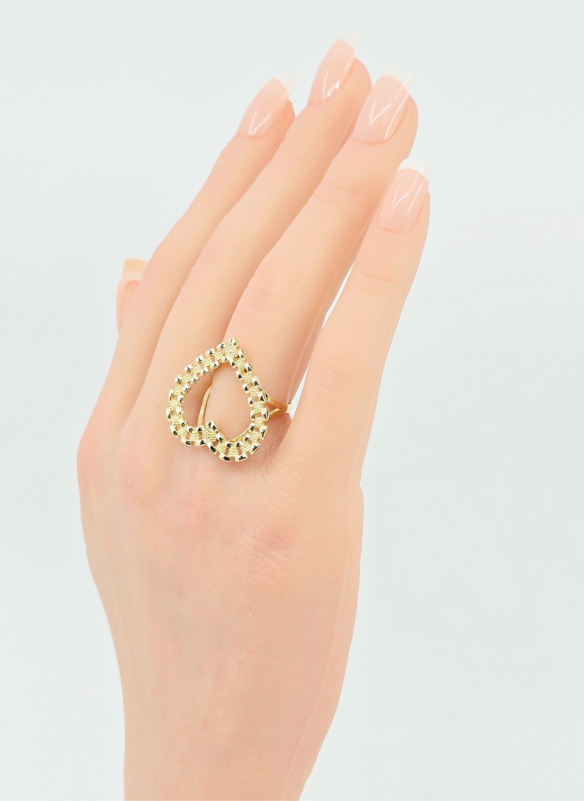 Unique 10K Karat Solid Yellow Gold Designer Rolex Style Heart Ring – Size 6.25