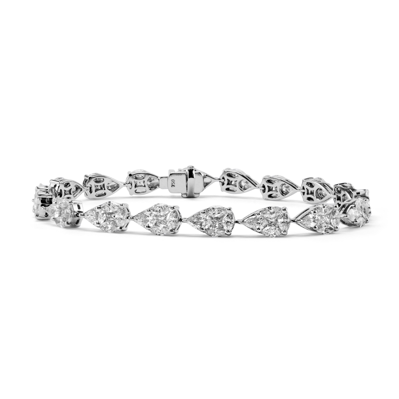 Alexander Beverly Hills 7.42ct Diamond Illusion Set Bracelet 18k White Gold
