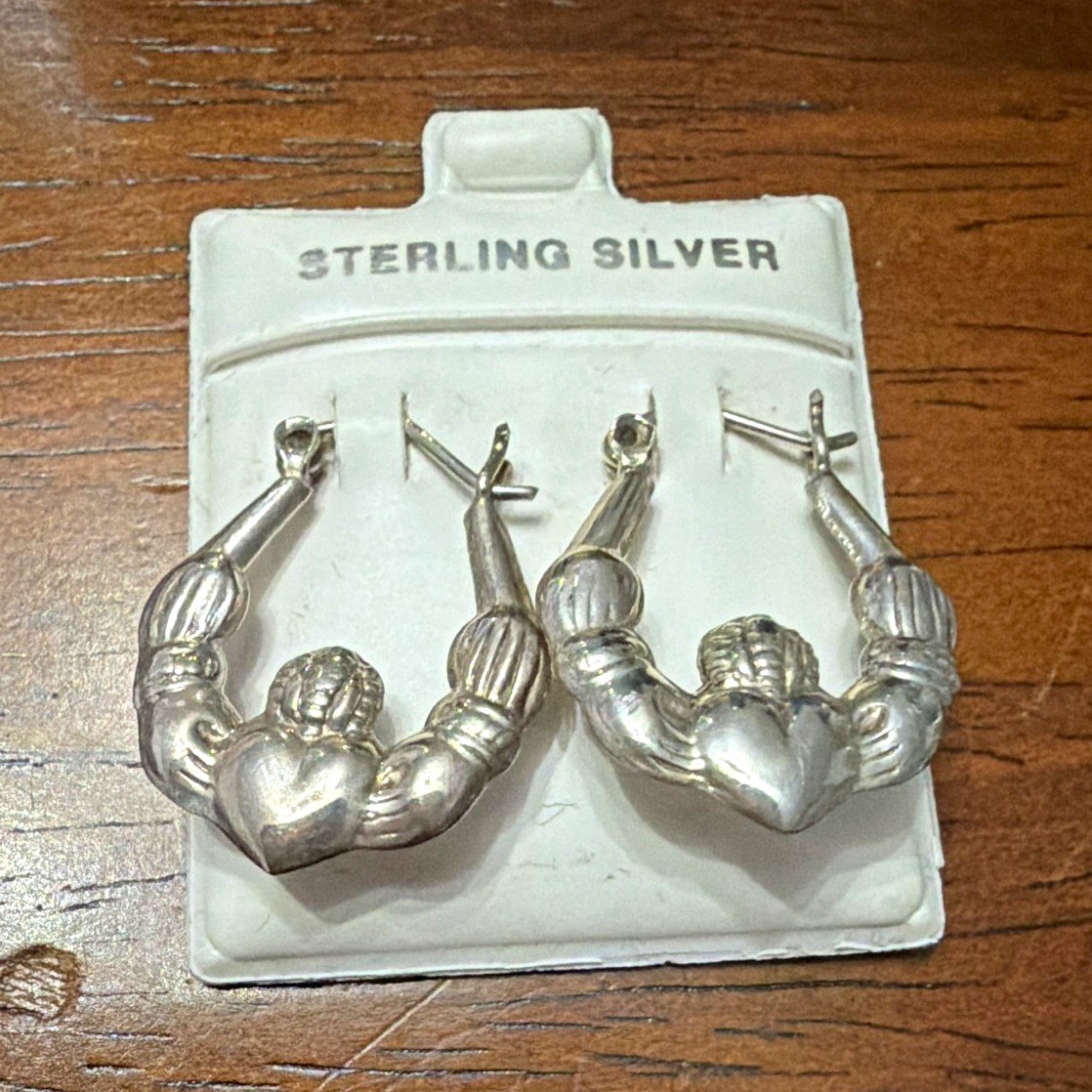 925 Sterling Silver Claddagh Heart Hoop Earrings Latch Back Love A153070