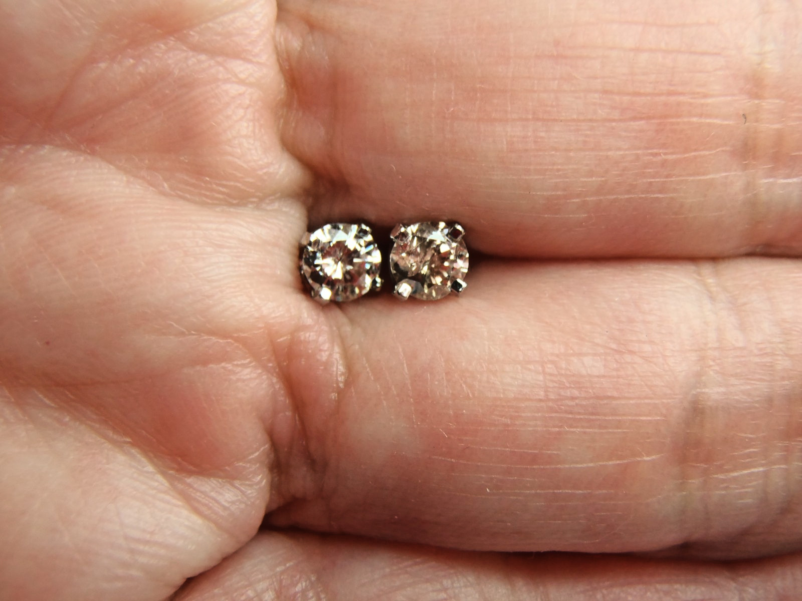 Solid 14k White Gold 1/2Ct Tw Round Natural Diamond Stud Earrings Male or Female