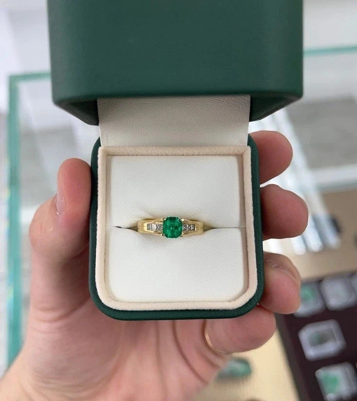 1.30 CT. Emerald 14k Yellow Gold Ring Natural Zambia Emerald Ring All Size