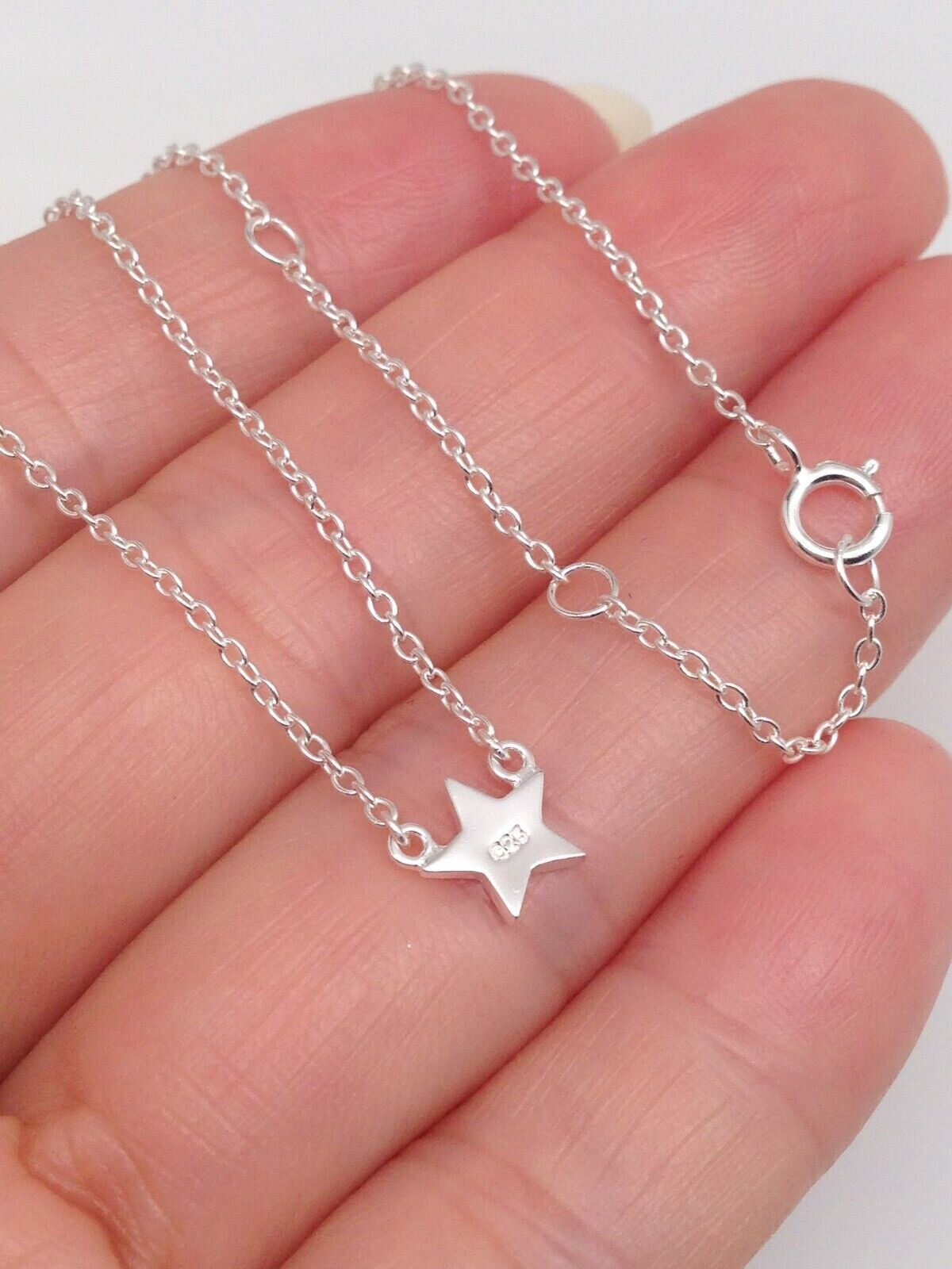 925 Sterling Silver Dainty Plain Star Pendant Necklace 6mm 15.25-17.25″