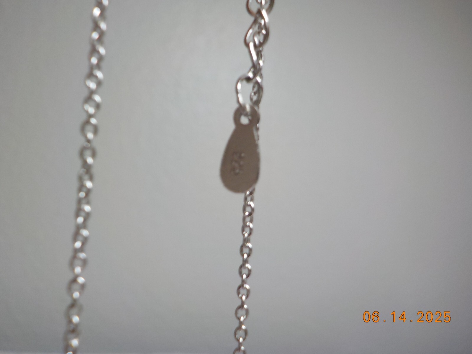 STERLING SILVER TINY ROLO LINK NECKLACE W/FIXED CURVED CRYSTAL STUDDED PENDANT