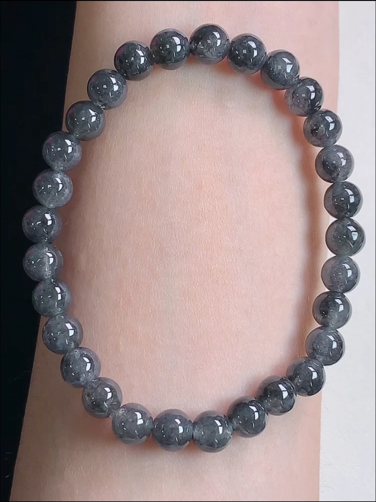 Wonderful Icy Translucent Black 乌鸡种 Jadeite Jade 6.4mm Beads Bracelet Bangle《A》