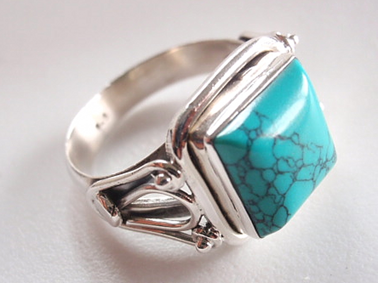Elegant Turquoise Square Ring 925 Sterling Silver Solid and Heavy Sz 6.5 to 9